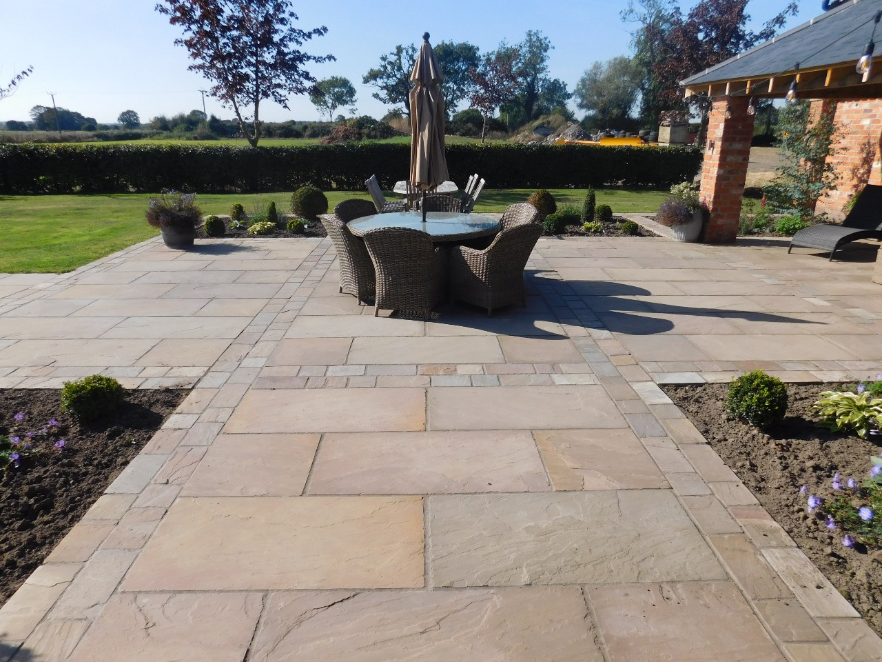 indian flagstone driveways