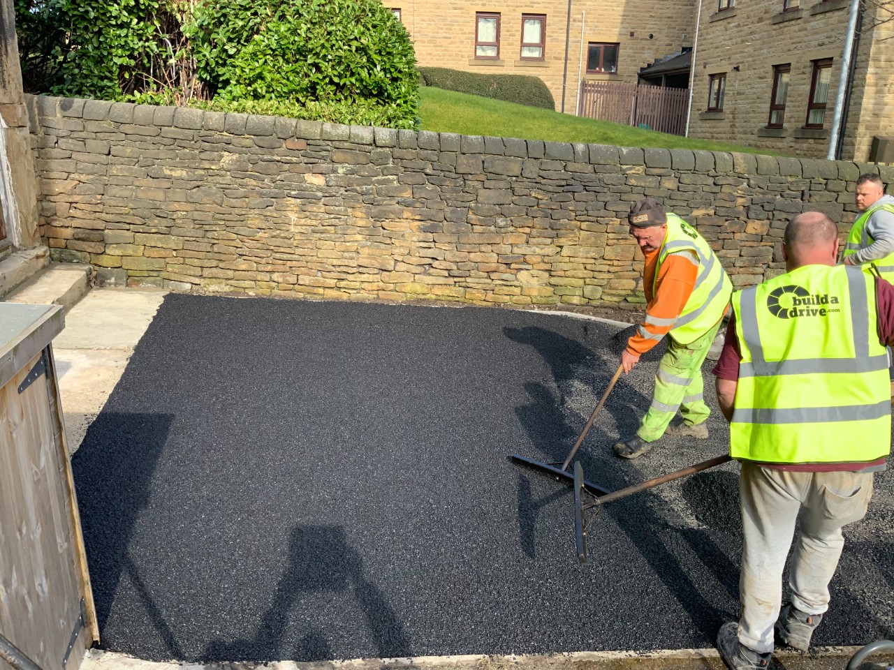 Tarmac driveways