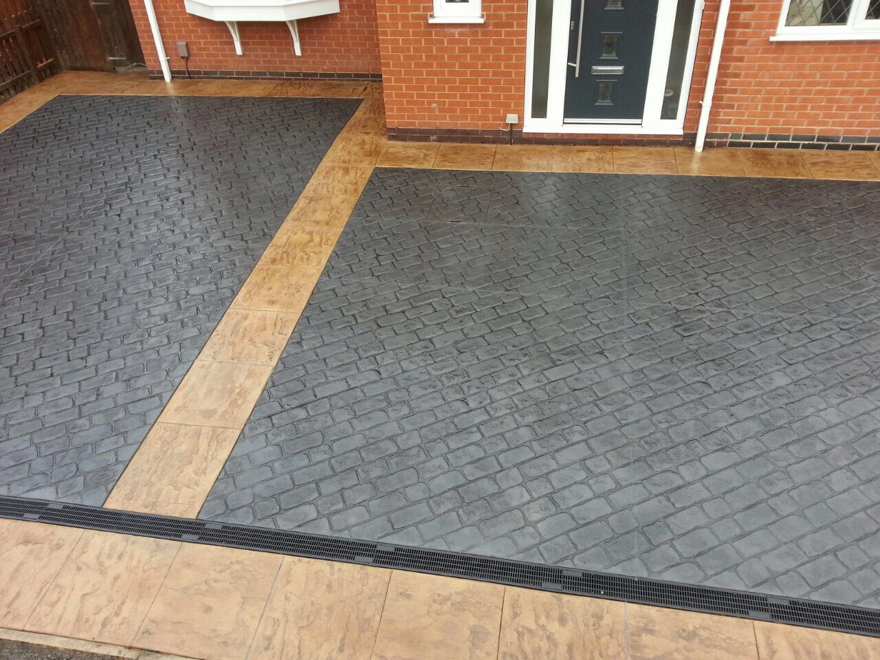 Pattern Imprinted Concrete Driveways 